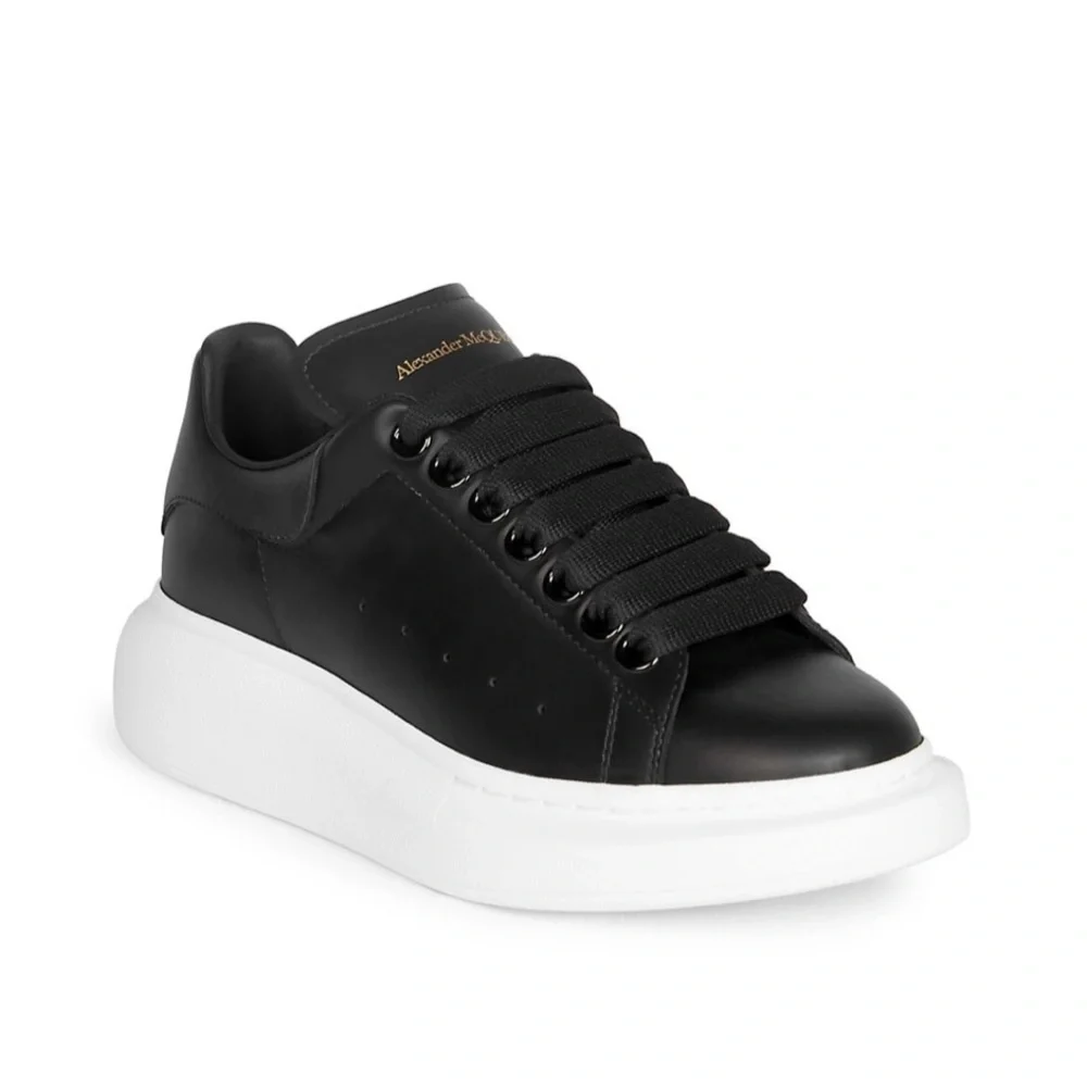 Alexander McQueen Sneaker - Picture 1 of 1